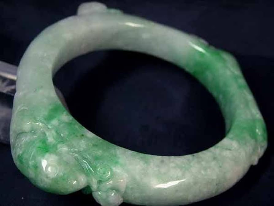 翡翠の鯉彫り骨董品17cm×17cm飾り置き物 【公式通販】